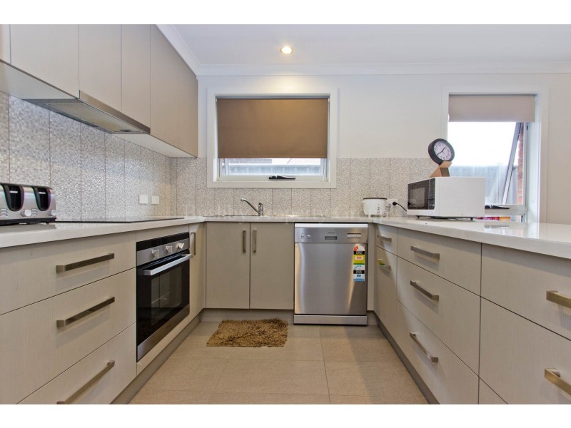 14 Hortus Place, Newnham TAS 7248