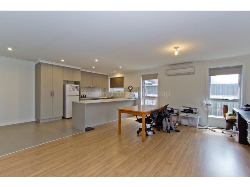 14 Hortus Place, Newnham TAS 7248