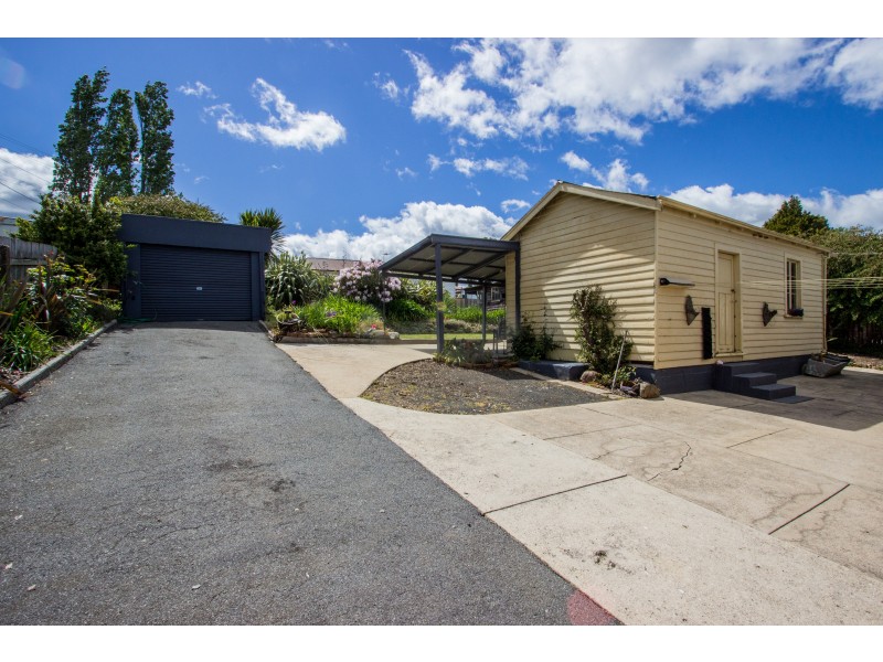 3 Wildor Crescent, Mowbray TAS 7248