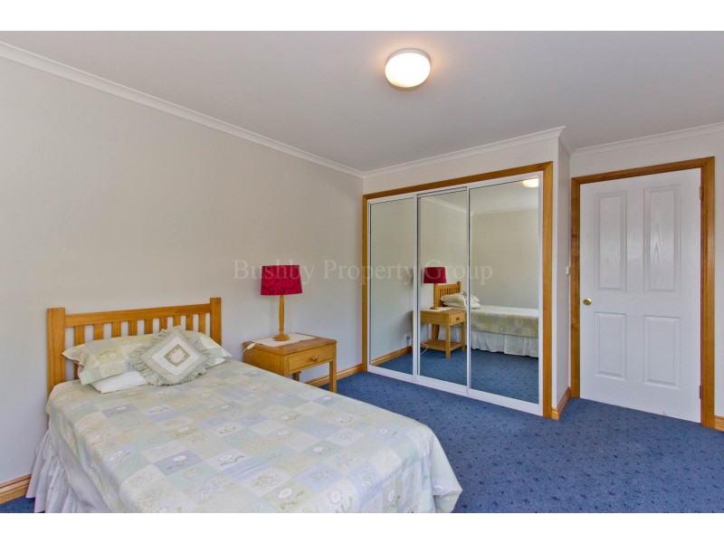 46 Racecourse Crescent, Launceston TAS 7250