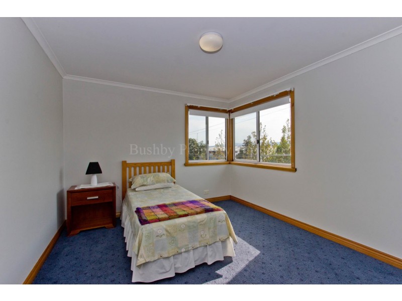 46 Racecourse Crescent, Launceston TAS 7250