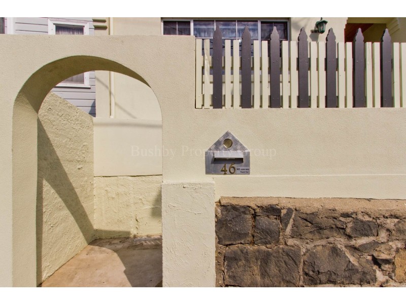 46 Racecourse Crescent, Launceston TAS 7250