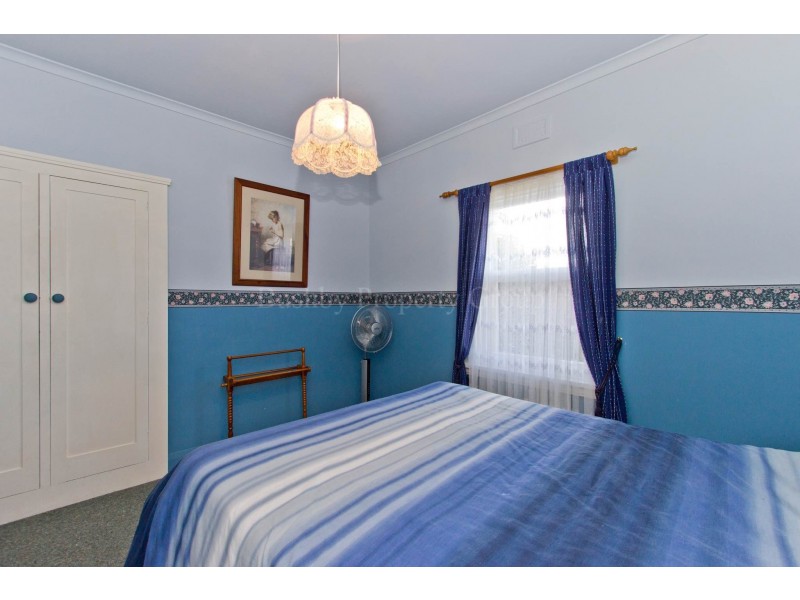 25 Robin Street, Newstead TAS 7250