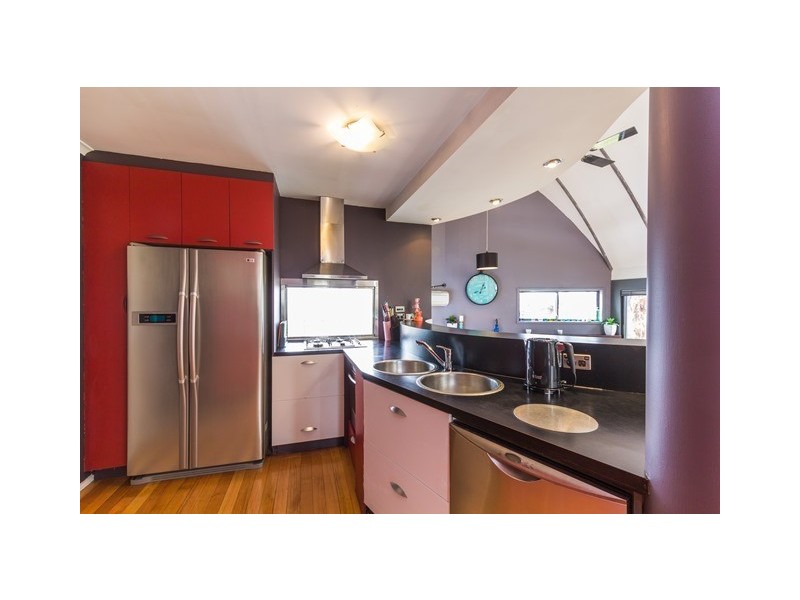 36 Roberts Crescent, Newnham TAS 7248