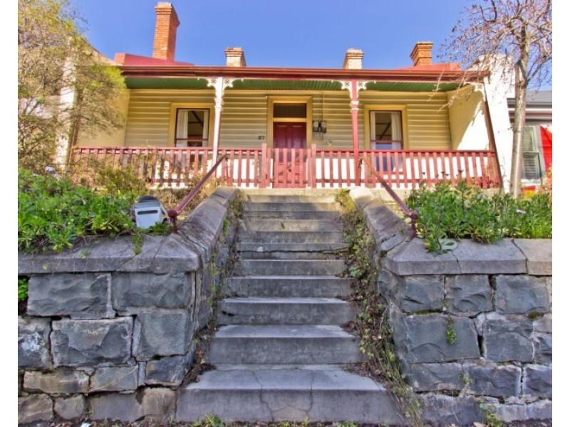 37 Cimitiere, Launceston TAS 7250
