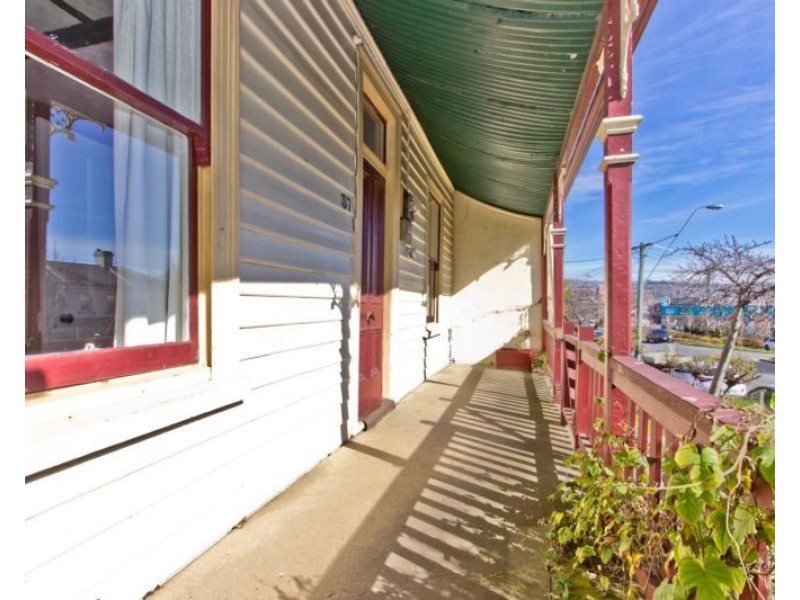 37 Cimitiere, Launceston TAS 7250