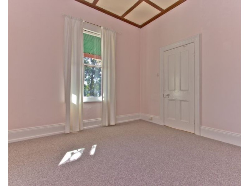 37 Cimitiere, Launceston TAS 7250