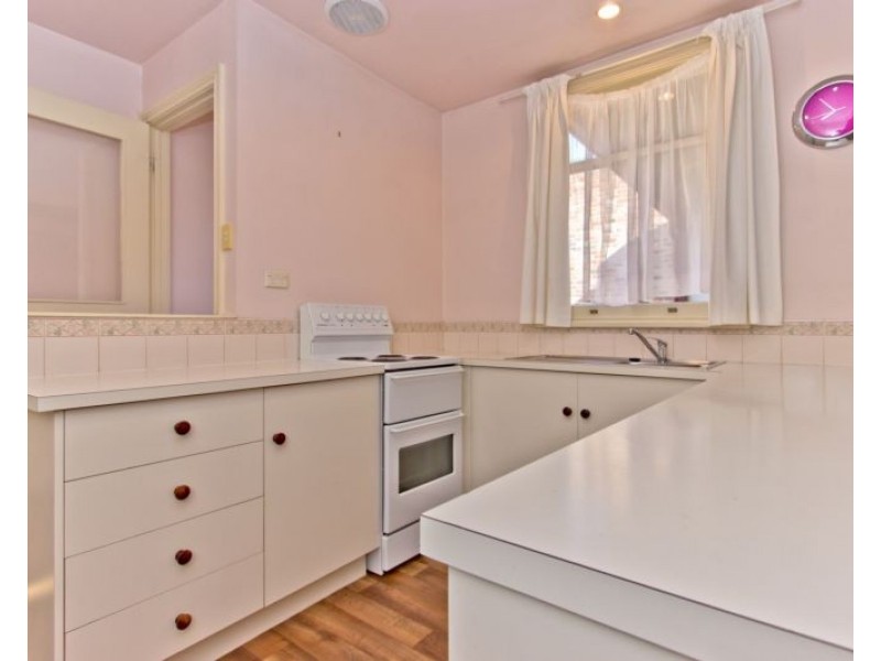 37 Cimitiere, Launceston TAS 7250