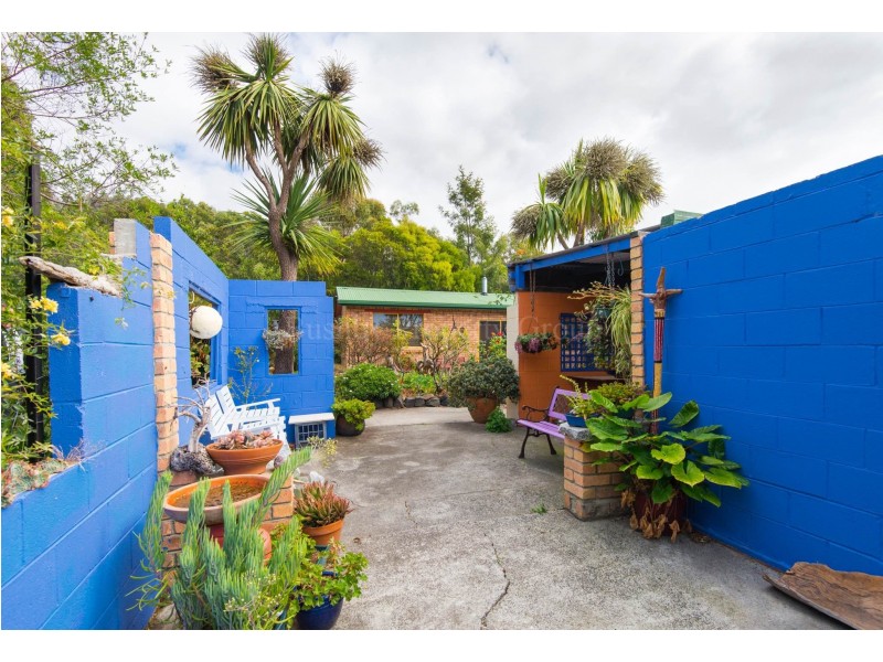 21384 Tasman Highway, Four Mile Creek TAS 7215