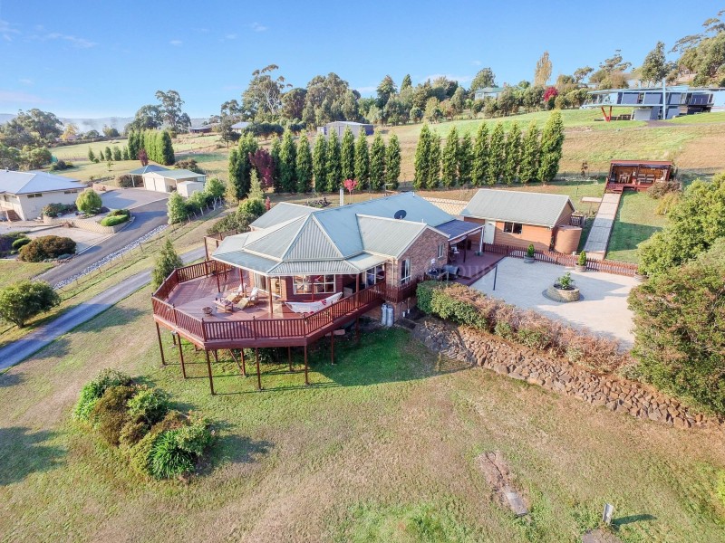 17 Burton Street, Hillwood TAS 7252