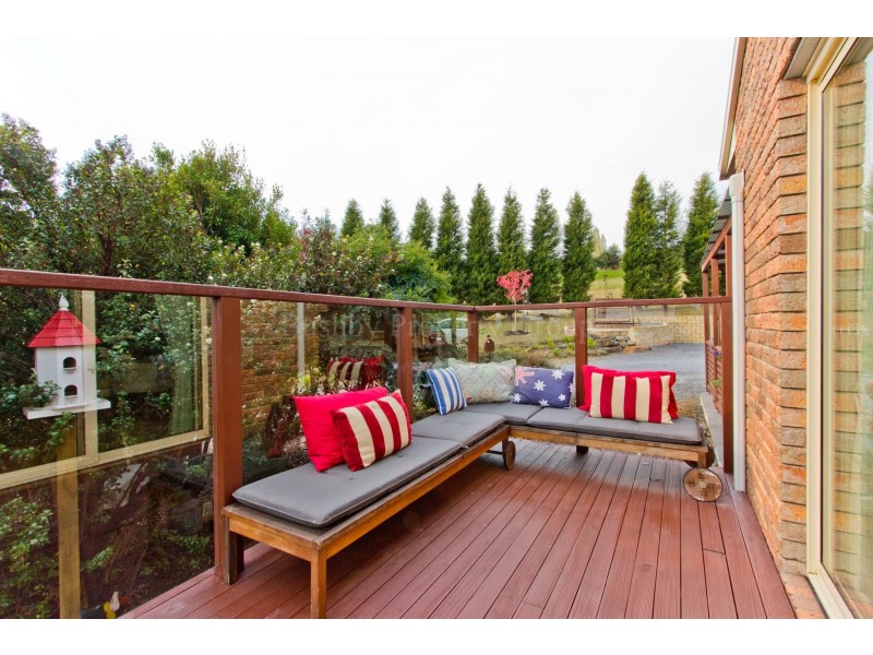 17 Burton Street, Hillwood TAS 7252