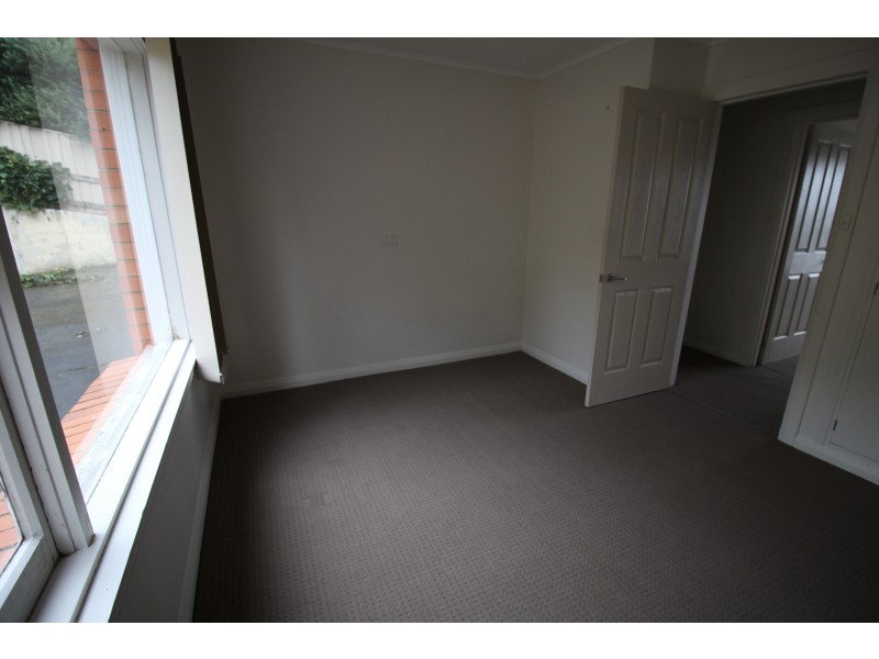 1/105 Forest Road, Trevallyn TAS 7250