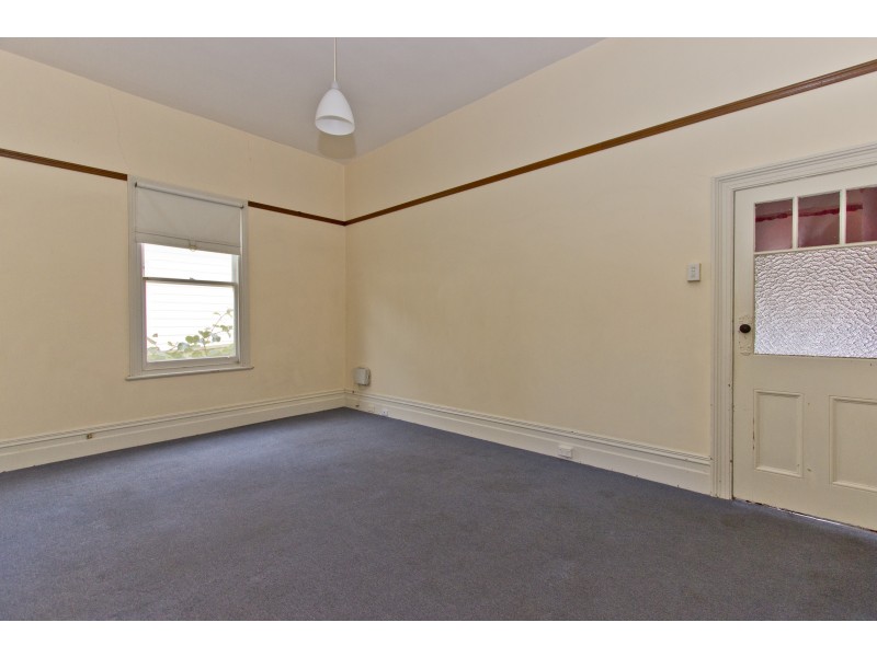 27 Dowling Street, Launceston TAS 7250