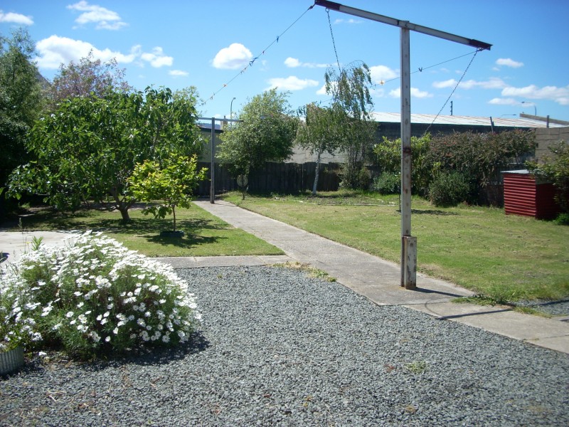 16 Luck Street, Mowbray TAS 7248