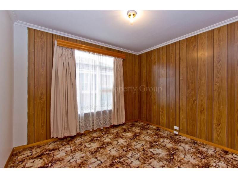 18 Cornwall Crescent, Newnham TAS 7248