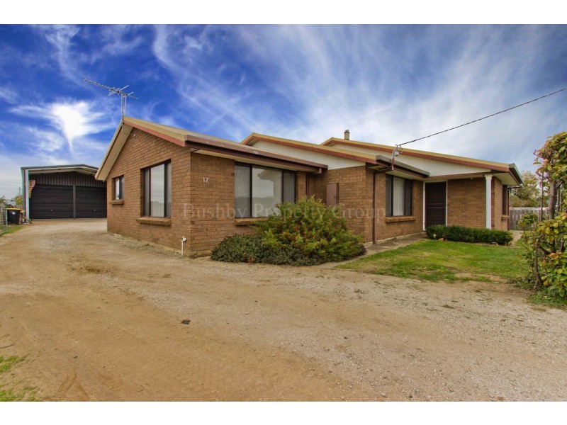 17 Murfett Street, Cressy TAS 7302