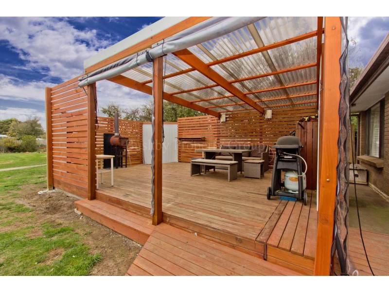 17 Murfett Street, Cressy TAS 7302