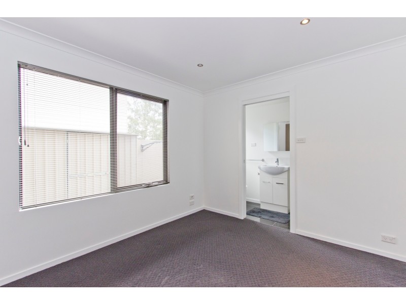 39 Button Street, Mowbray TAS 7248