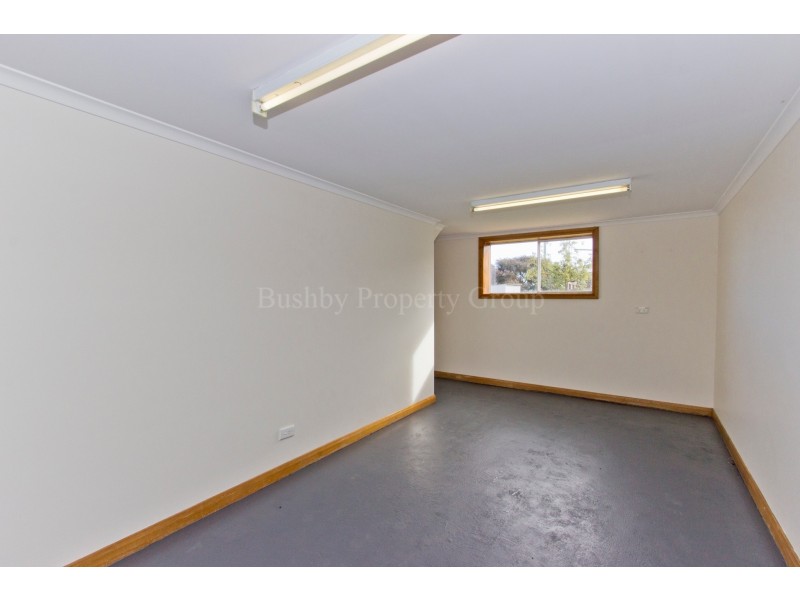 22 Cornwall Crescent, Newnham TAS 7248