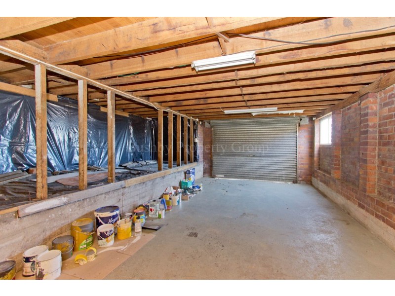 22 Cornwall Crescent, Newnham TAS 7248