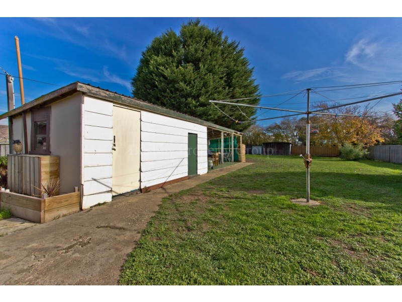 80 Burghley Street, Longford TAS 7301