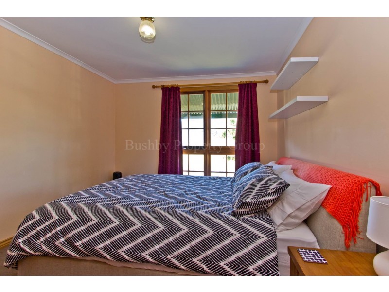 25 Parklands Parade, Newnham TAS 7248