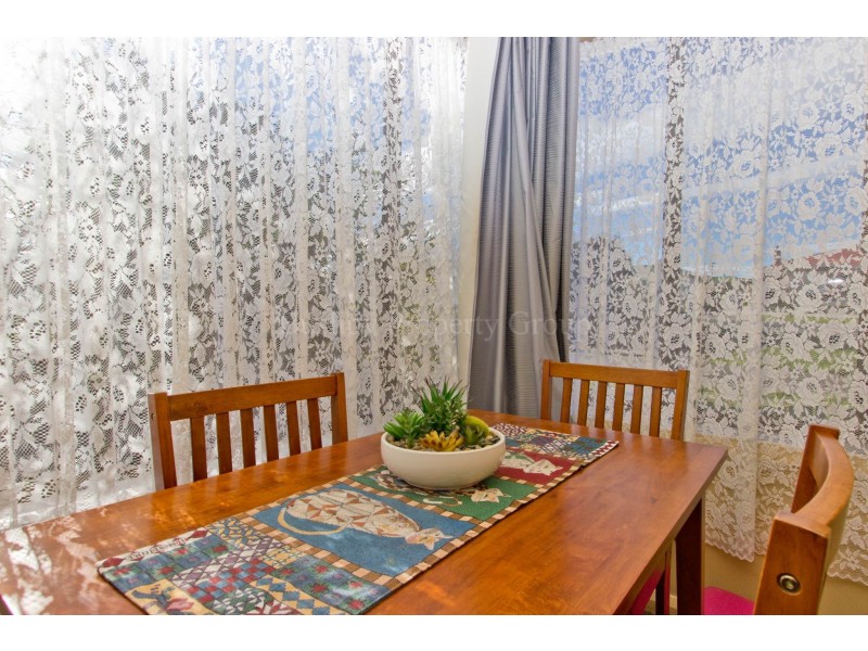 1 Alanvale Road, Newnham TAS 7248