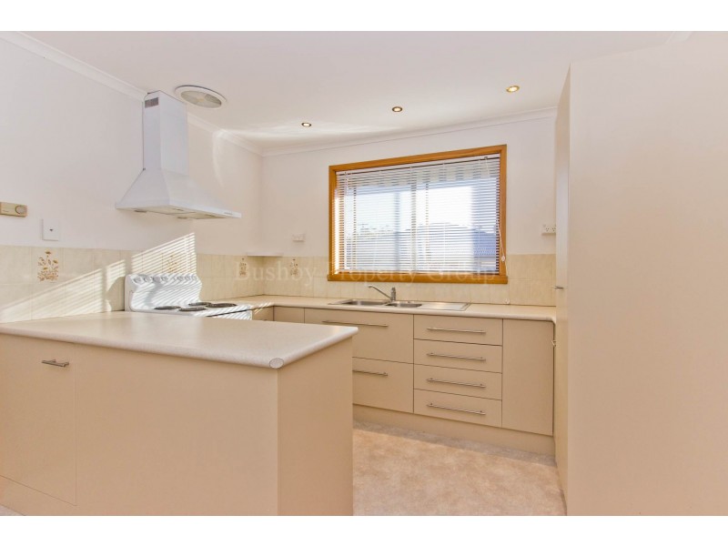 1/42 Las Vegas Drive, Prospect Vale TAS 7250