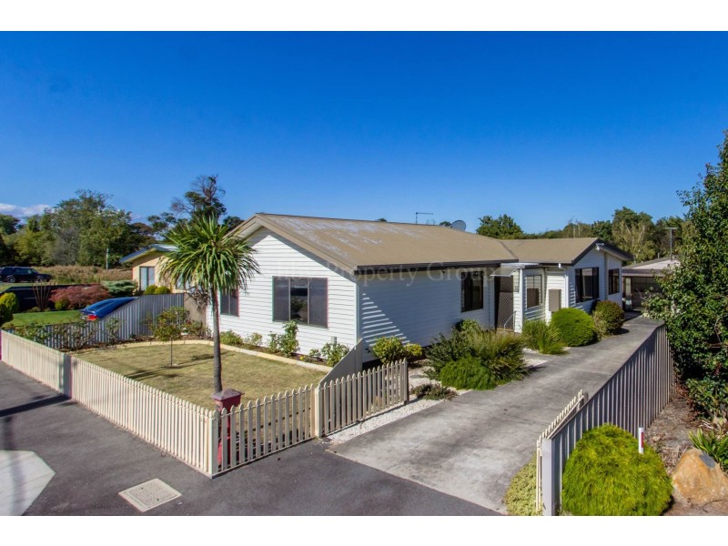 54 Conway, Mowbray TAS 7248