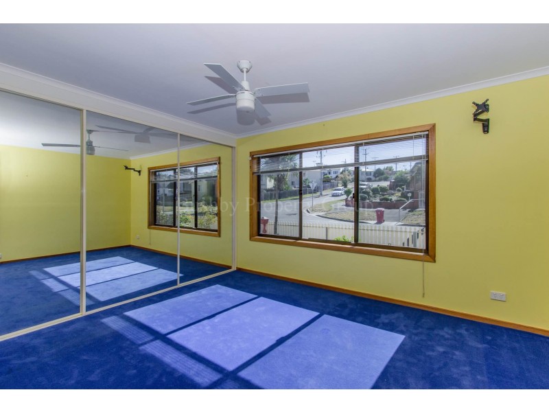 54 Conway, Mowbray TAS 7248