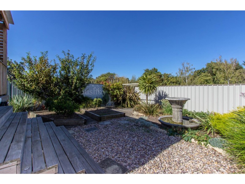 54 Conway, Mowbray TAS 7248