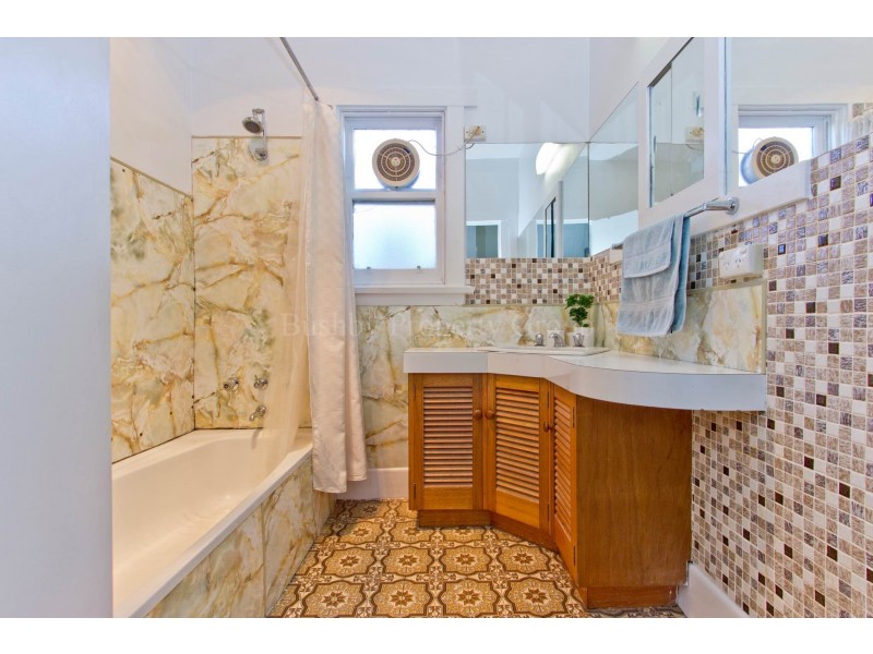 9 Kay Street, Kings Meadows TAS 7249