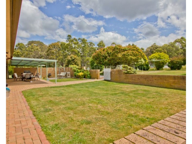 12 Augustus Road, Beauty Point TAS 7270
