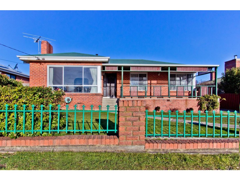 47 Cornwall Crescent, Newnham TAS 7248