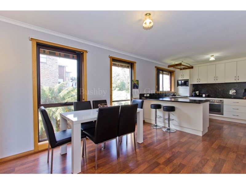71 Viewbank Road, Newnham TAS 7248
