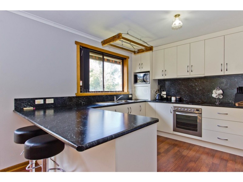 71 Viewbank Road, Newnham TAS 7248