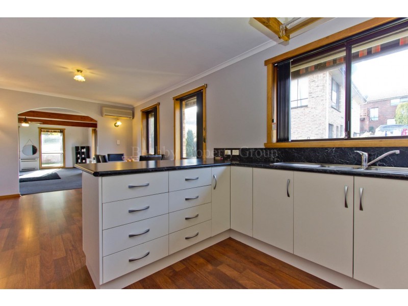 71 Viewbank Road, Newnham TAS 7248