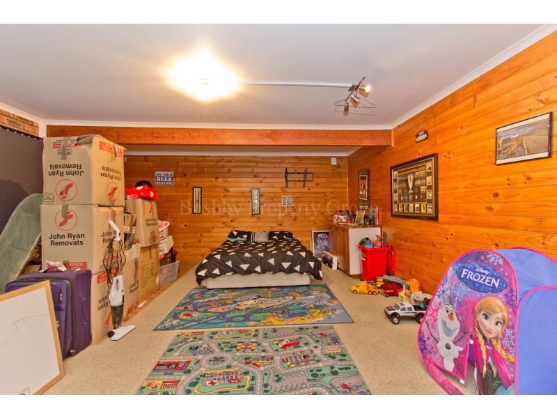71 Viewbank Road, Newnham TAS 7248