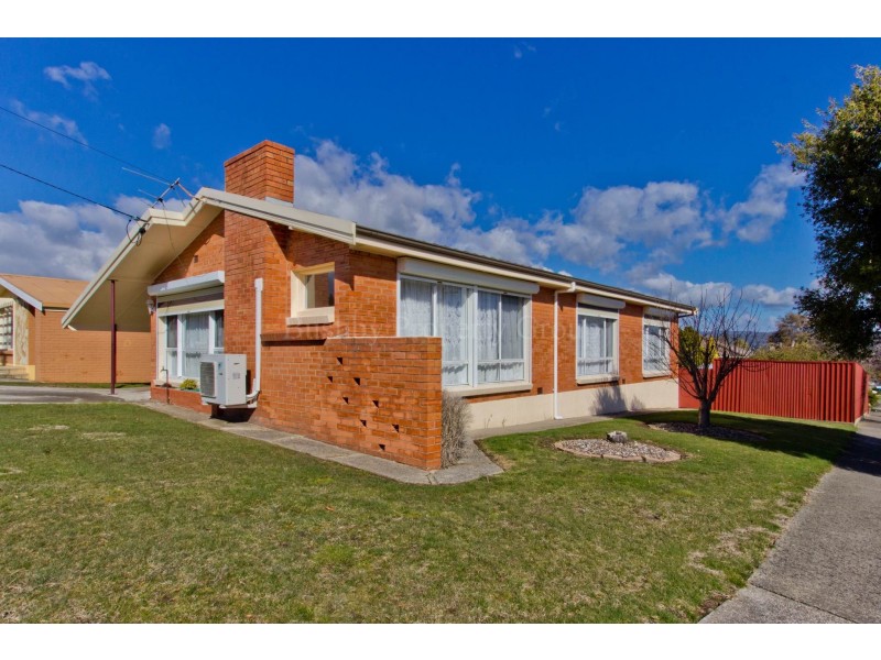 23 Karpaty Avenue, Newnham TAS 7248