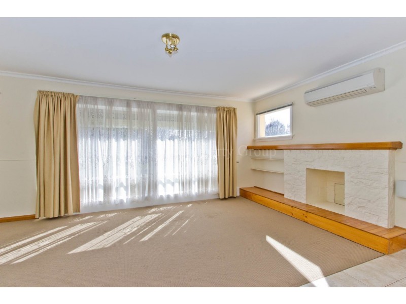 23 Karpaty Avenue, Newnham TAS 7248