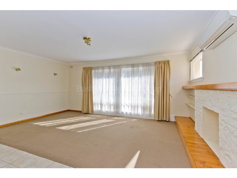 23 Karpaty Avenue, Newnham TAS 7248
