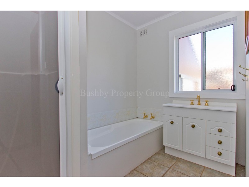 23 Karpaty Avenue, Newnham TAS 7248