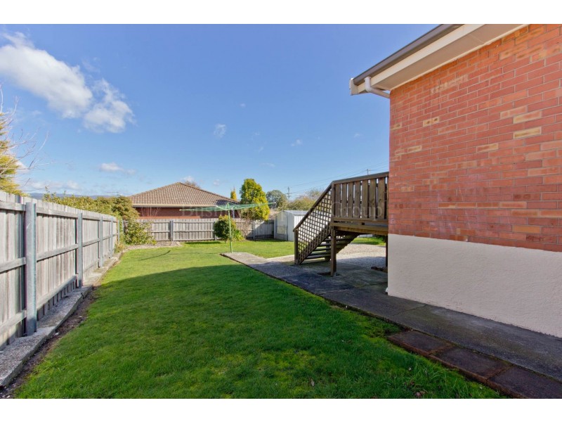23 Karpaty Avenue, Newnham TAS 7248