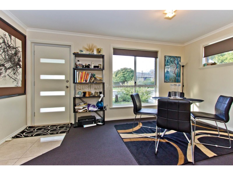 1/8 Hazelwood Parade, Ravenswood TAS 7250