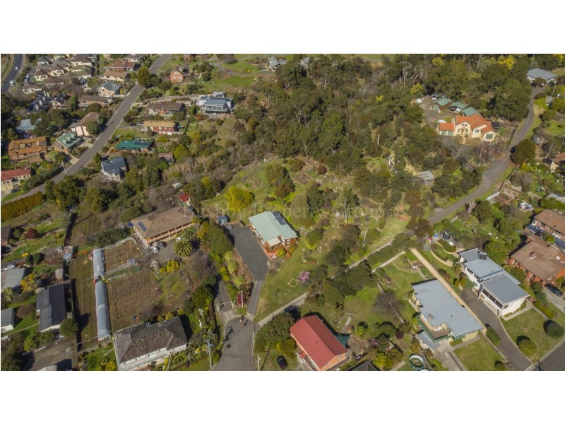 1 Cooper Crescent, Riverside TAS 7250