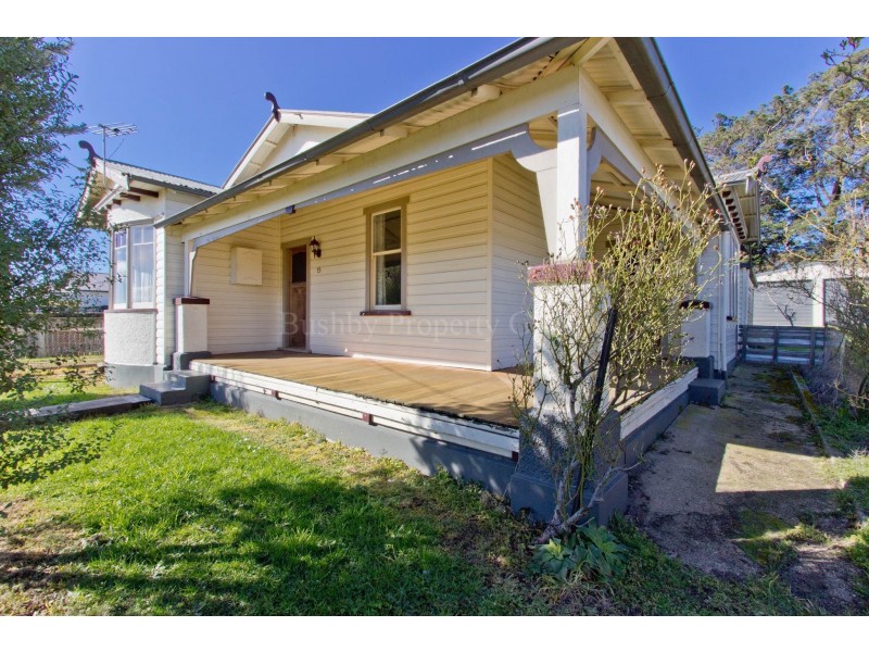 19 Charles Street, Cressy TAS 7302
