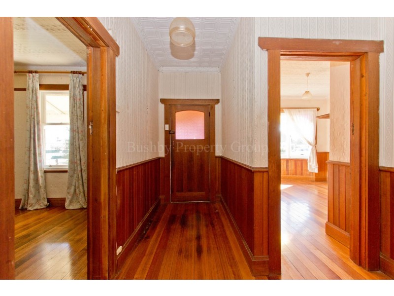 19 Charles Street, Cressy TAS 7302