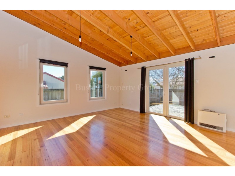 3 Weaving Place, Invermay TAS 7248