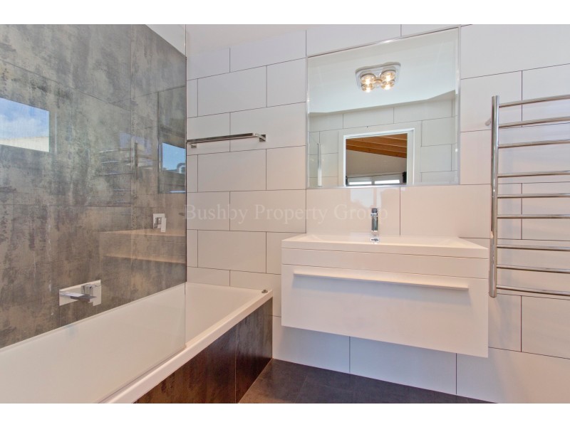 3 Weaving Place, Invermay TAS 7248
