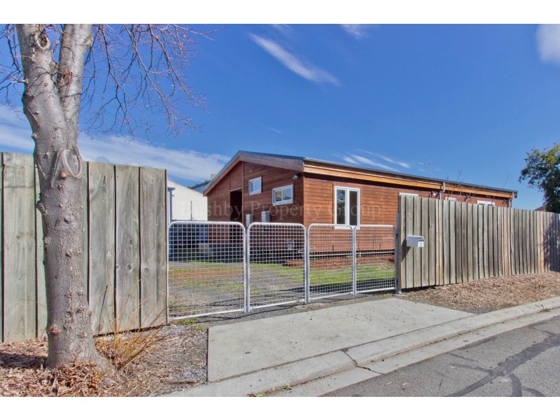 3 Weaving Place, Invermay TAS 7248